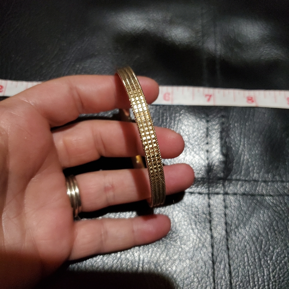 Costume jewelry,  16 bracelets